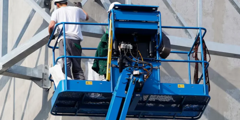 Curso de Formação de Instrutor de Plataforma Elevatória