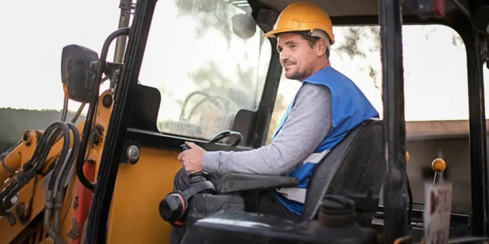 Curso para Operador de Retroescavadeira